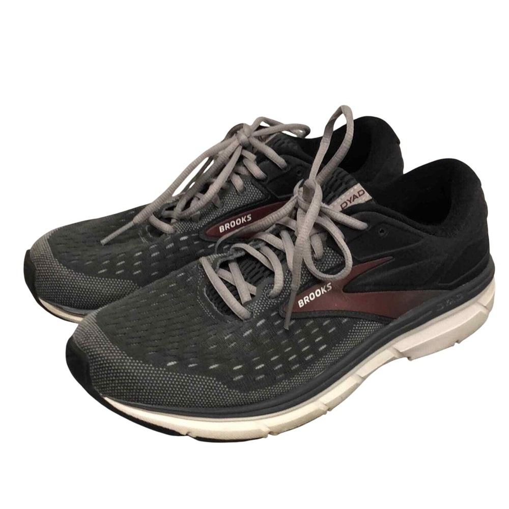 Brooks Dyad 11 road-running shoes mens size 9 gray white burgundy 1103231D031‎
